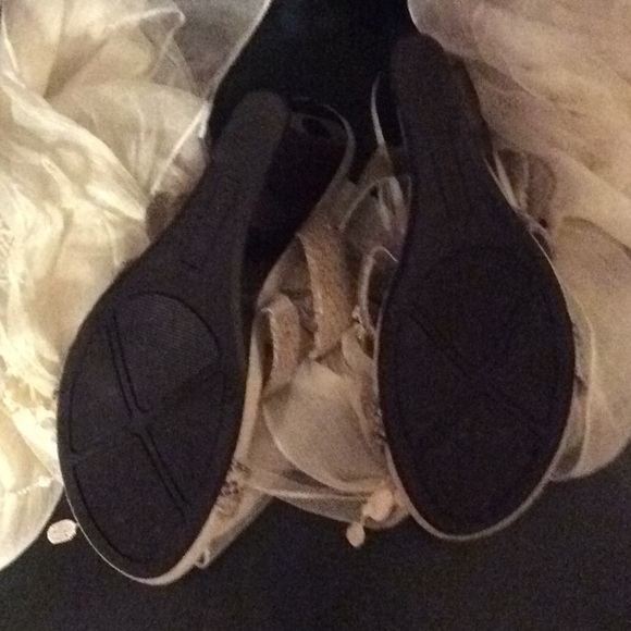 BANDOLINO Sandals - Picture 3 of 3